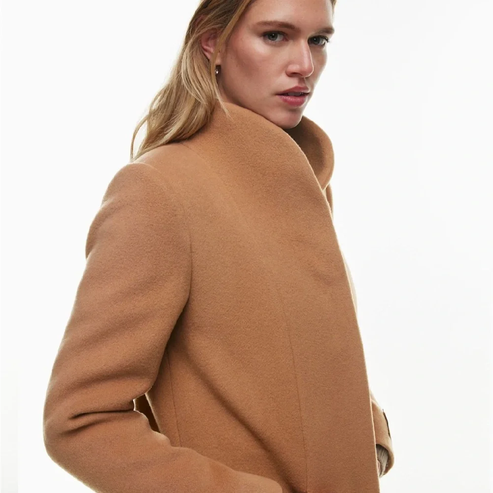 Wilfred Tan Long Coat - Picture 2 of 8